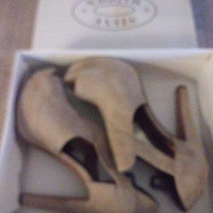 Steve Madden Marci Black leather heels